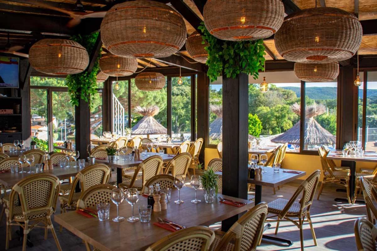 Bungalow Luxe 3 Chambres Surplombant Le Golf De St Tropez Gassin Bagian luar foto